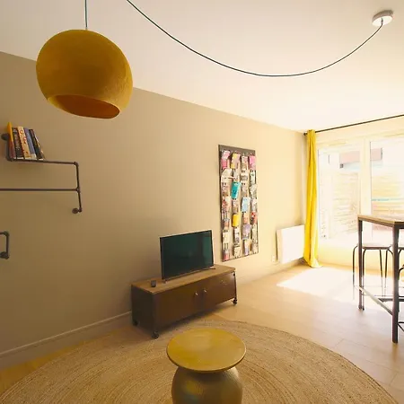 Mon A Villon-monplaisir